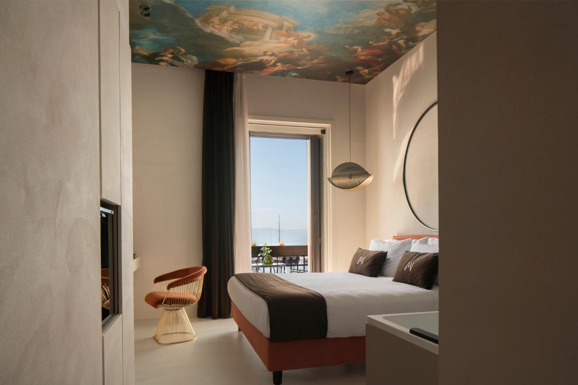 Demetra Luxury Suites Napoli Eksteriør bilde